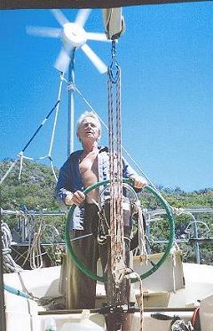 TURE SJOLANDER CROSSING THE GREAT BARRIER REEF SETEMBER 2004